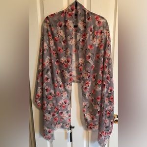 NWT LOVE & LORE Floral Scarf
